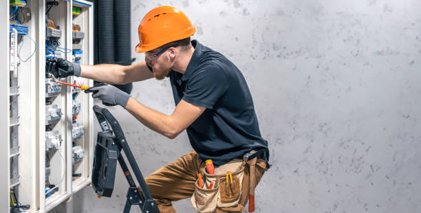 Best Electrical Contractors for Businesses  in Pineville, LA